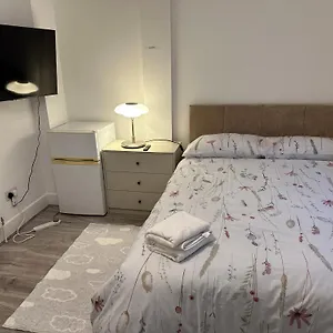 Apartment Pureways, Southampton